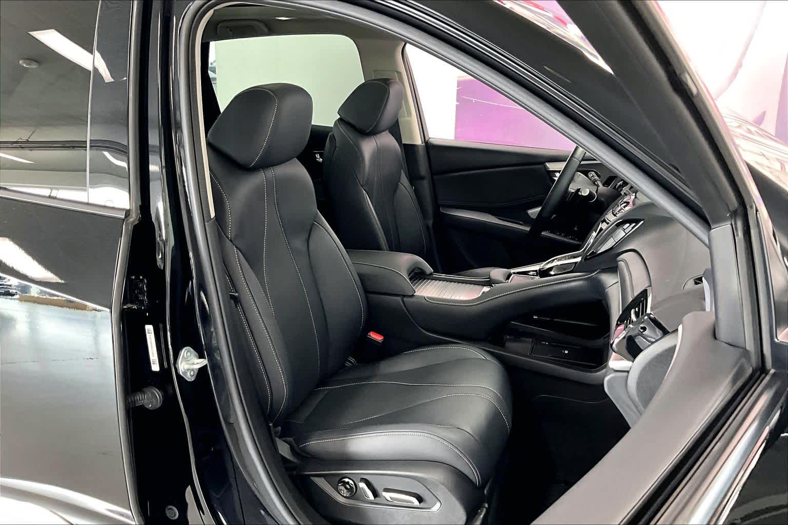 Thumbnail: 2023 Acura RDX - 12