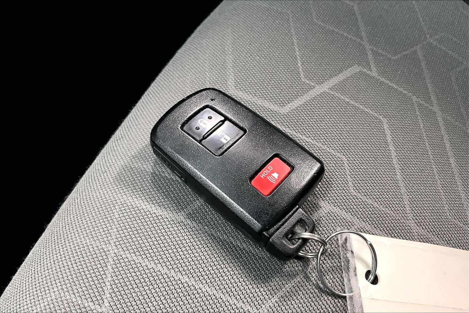 Thumbnail: 2023 Toyota Tacoma - 17