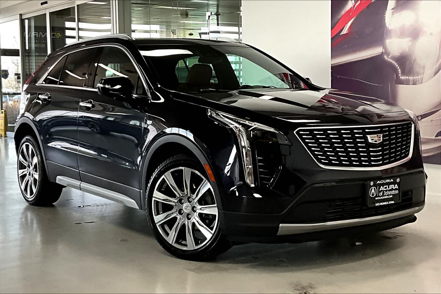 Thumbnail: 2023 Cadillac XT4 - 20