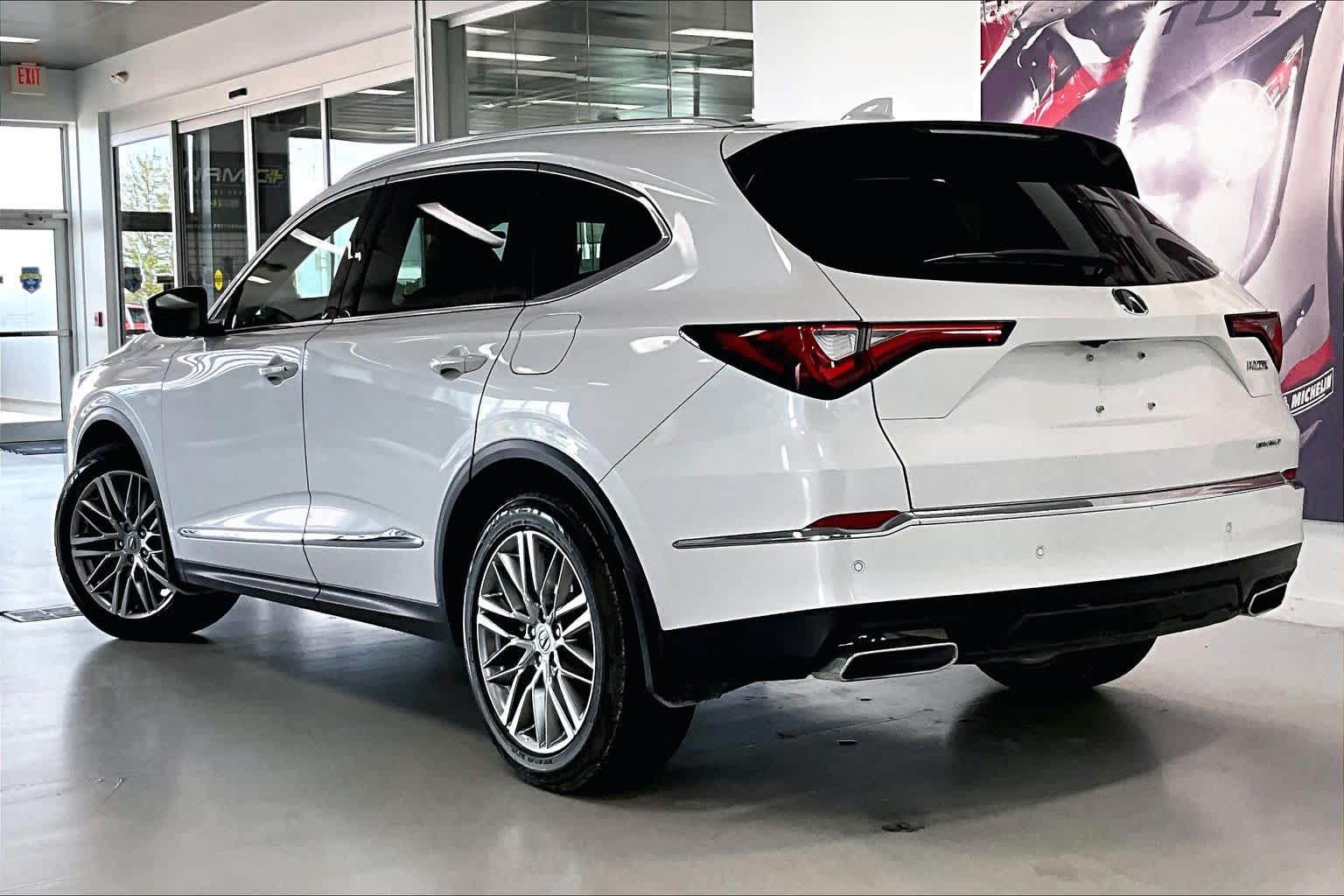Thumbnail: 2023 Acura MDX - 4