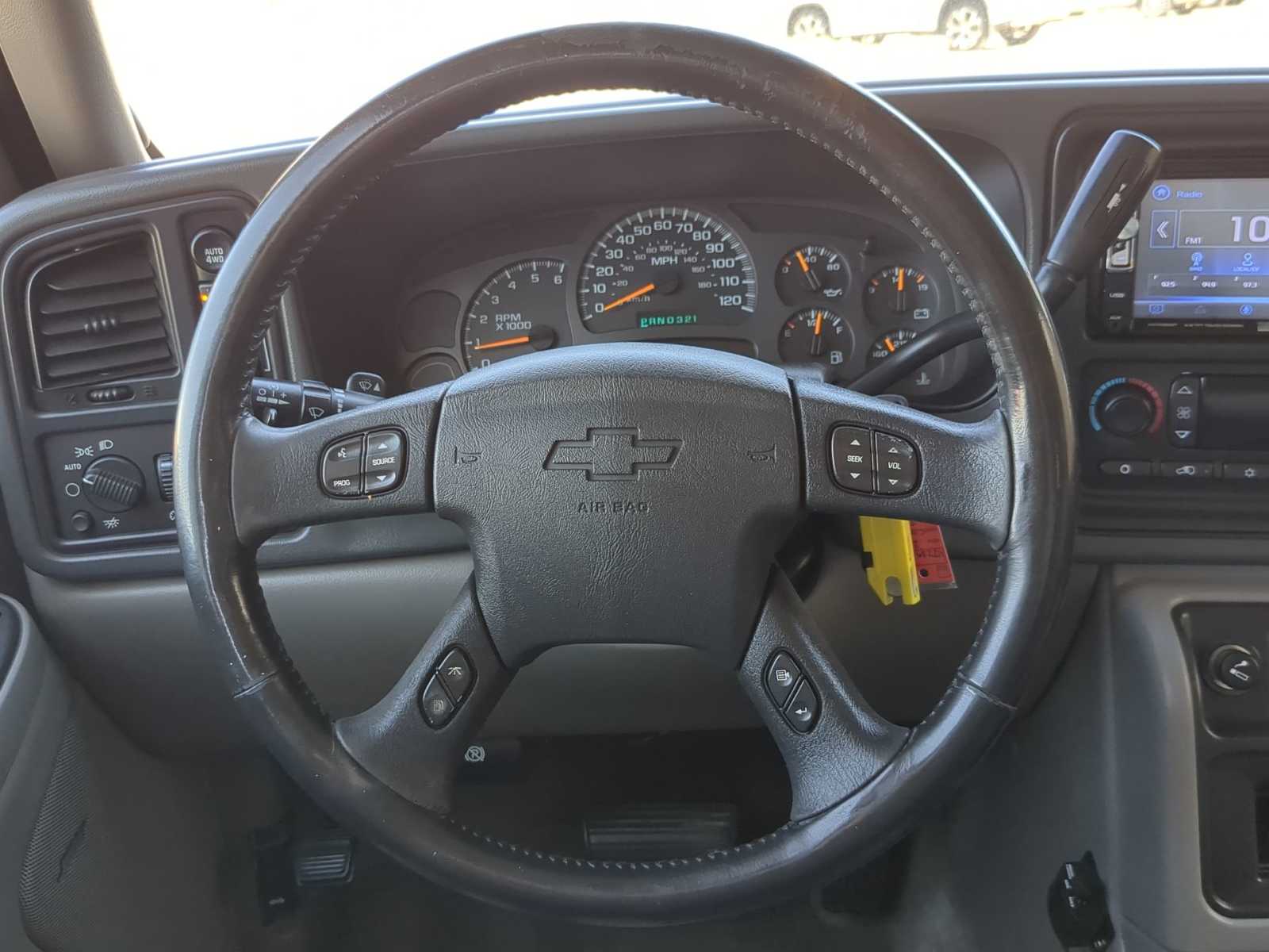 2004 Chevrolet Tahoe  20