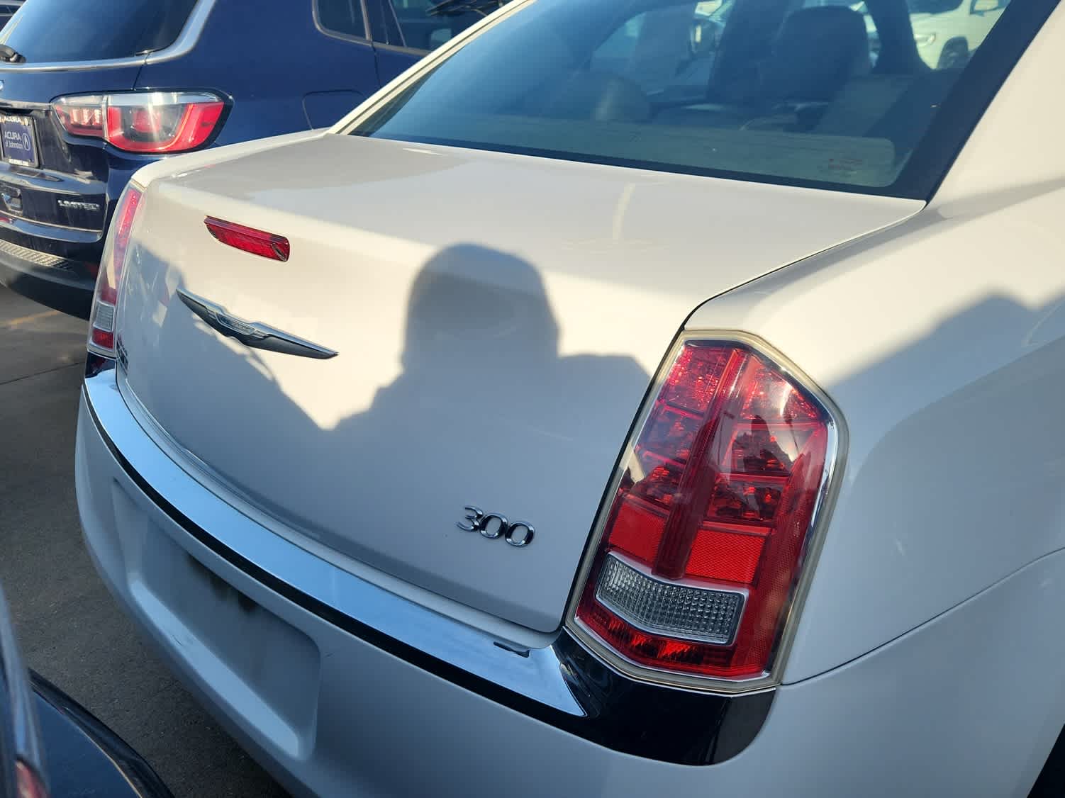 Thumbnail: 2011 Chrysler 300 - 6