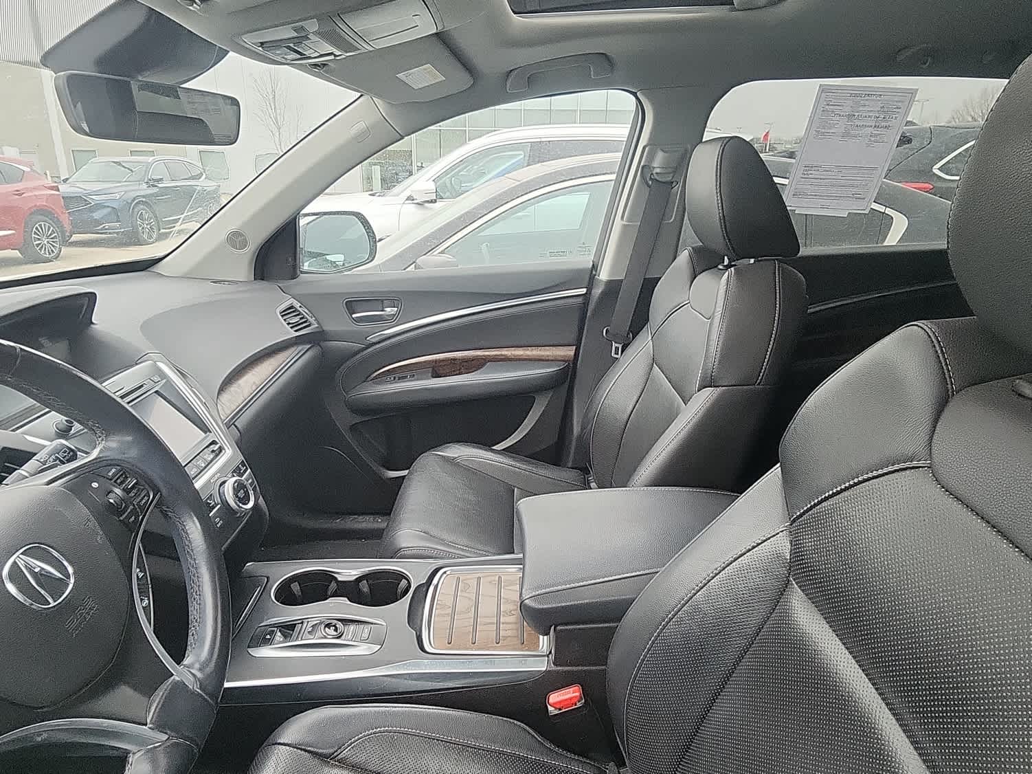 Thumbnail: 2019 Acura MDX - 9