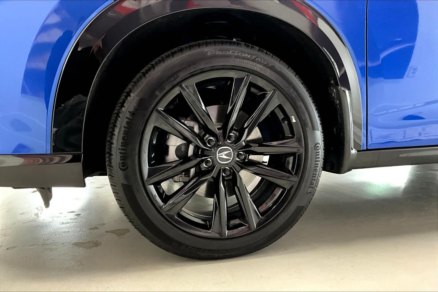 Thumbnail: 2025 Acura ADX - 8