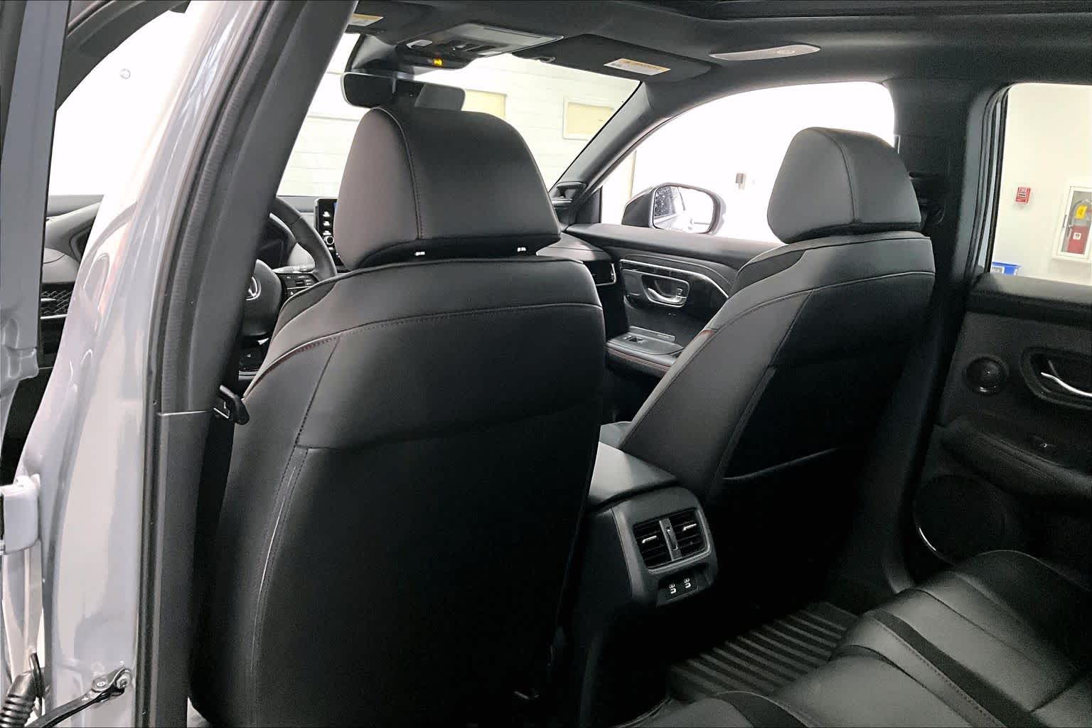 Thumbnail: 2026 Acura ADX - 12