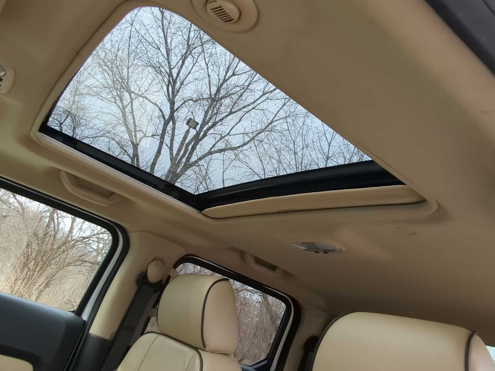 Thumbnail: 2010 Hummer H3 - 19