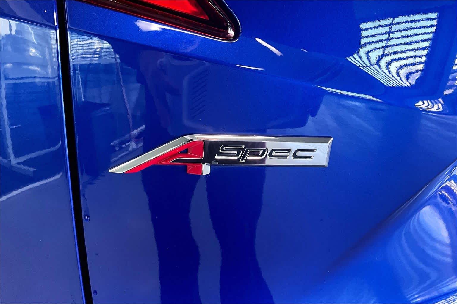 Thumbnail: 2024 Acura RDX - 6