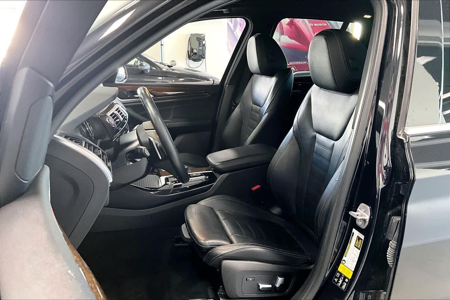 Thumbnail: 2019 BMW X3 - 10