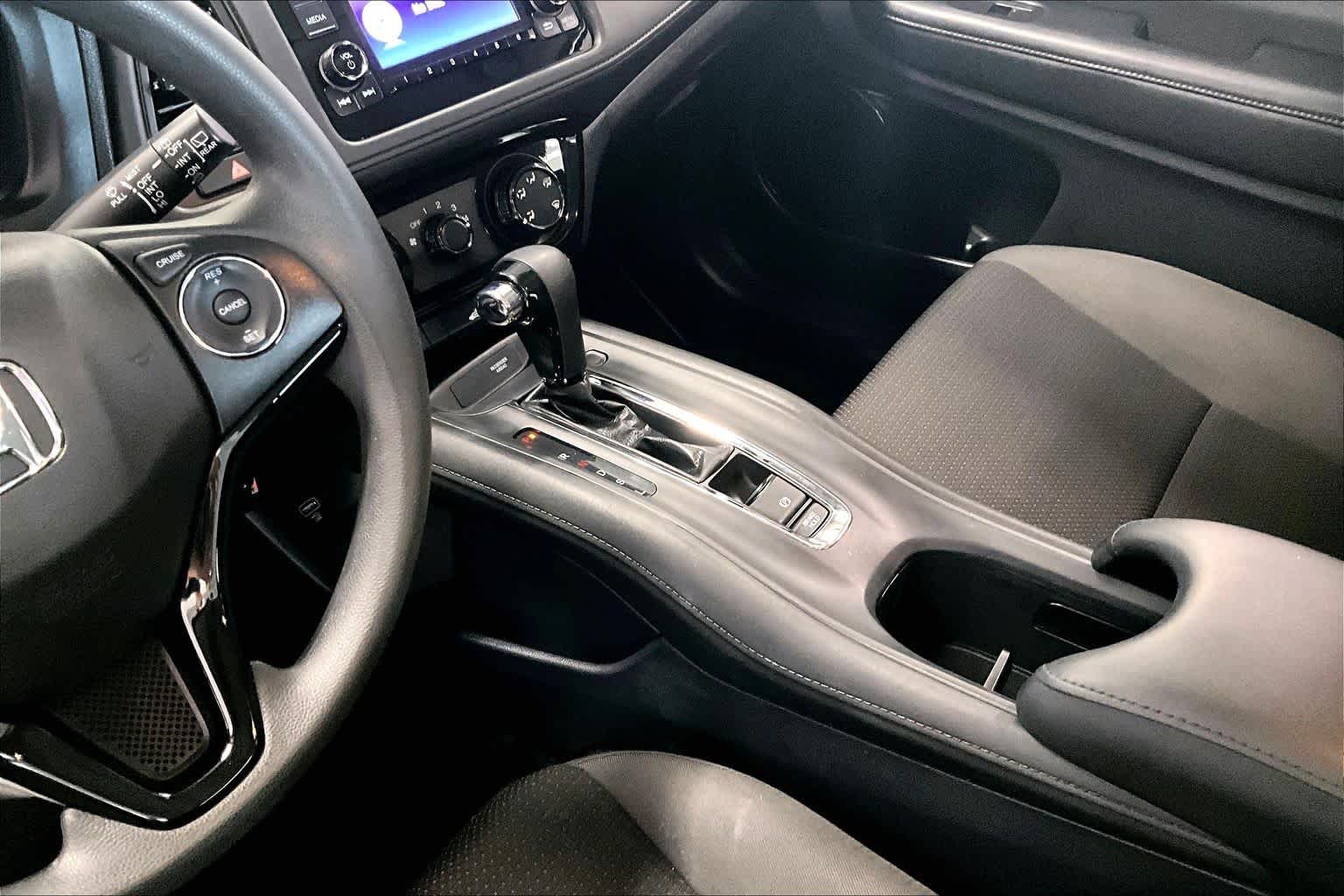 Thumbnail: 2021 Honda HR-V - 14