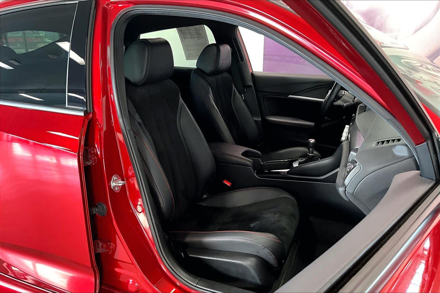 Thumbnail: 2024 Acura Integra - 13