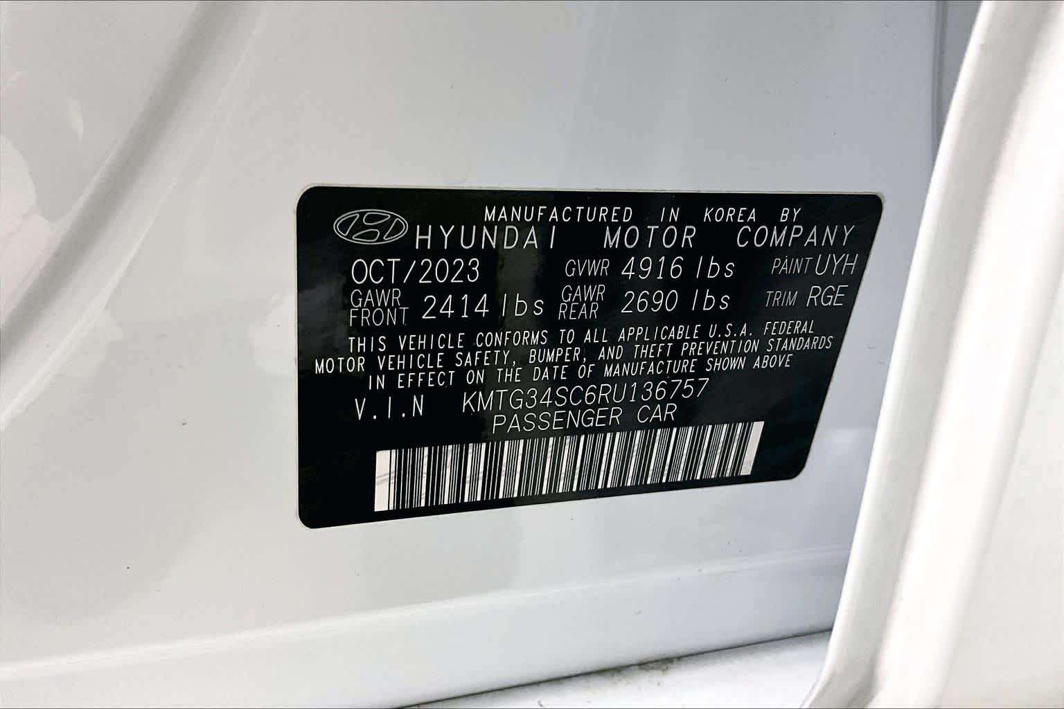 Thumbnail: 2024 Genesis G70 - 18