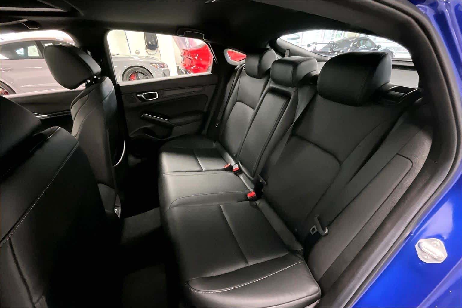 Thumbnail: 2024 Acura Integra - 27