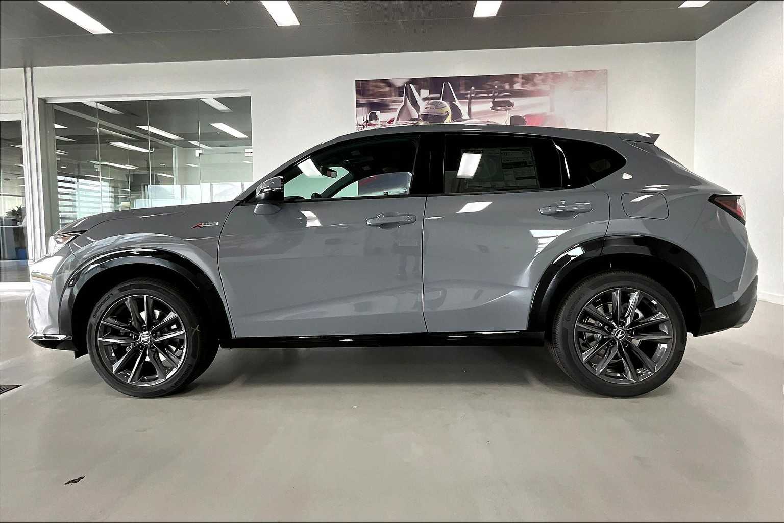 Thumbnail: 2025 Acura ADX - 3