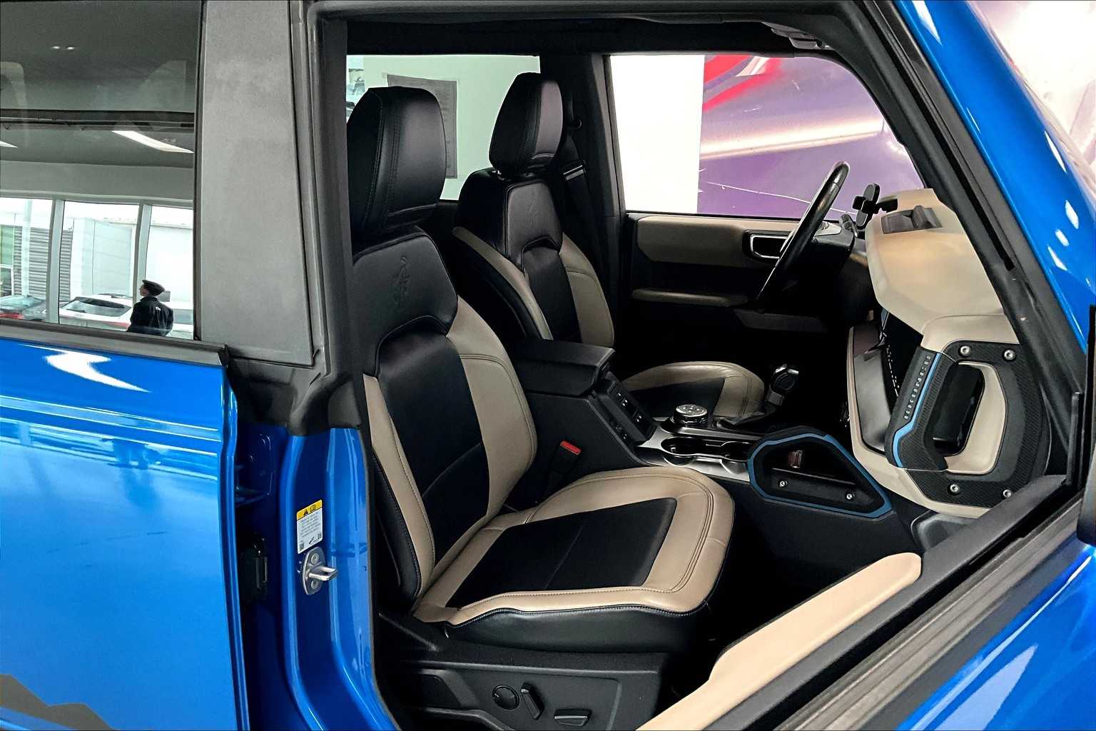 Thumbnail: 2021 Ford Bronco - 12