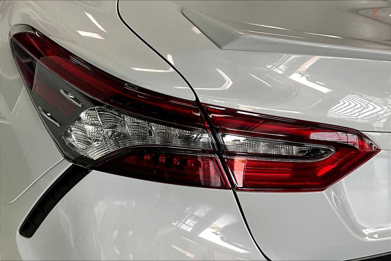 Thumbnail: 2023 Toyota Camry - 27