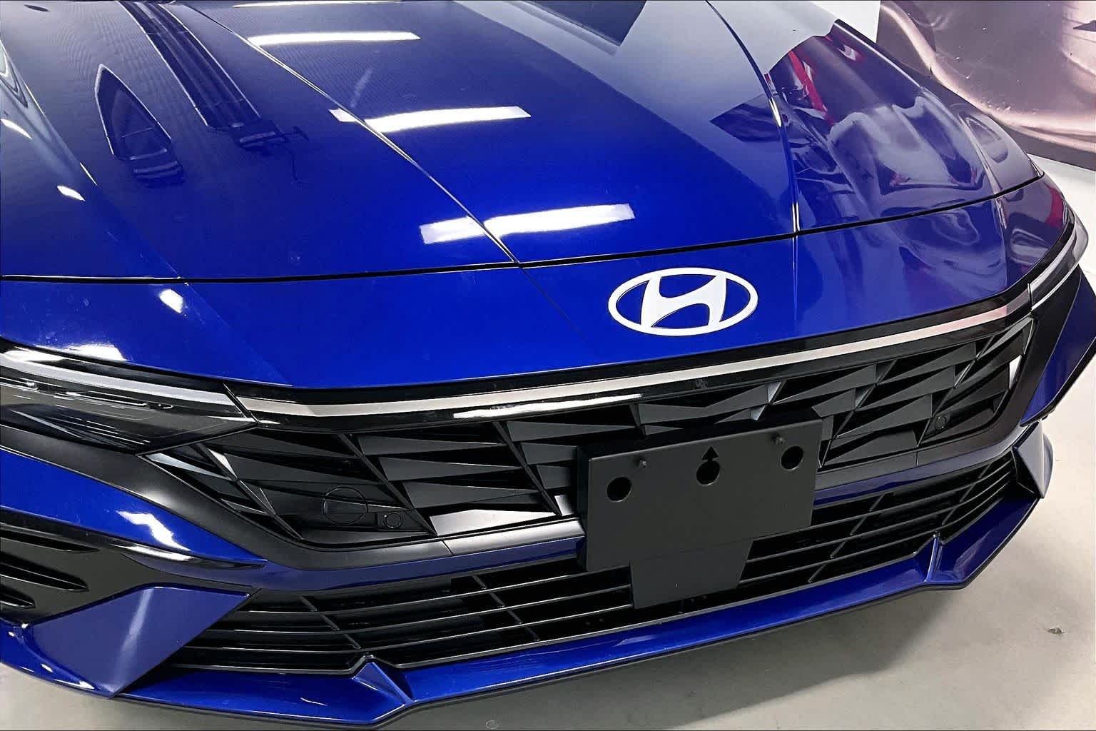 Thumbnail: 2024 Hyundai Elantra - 30