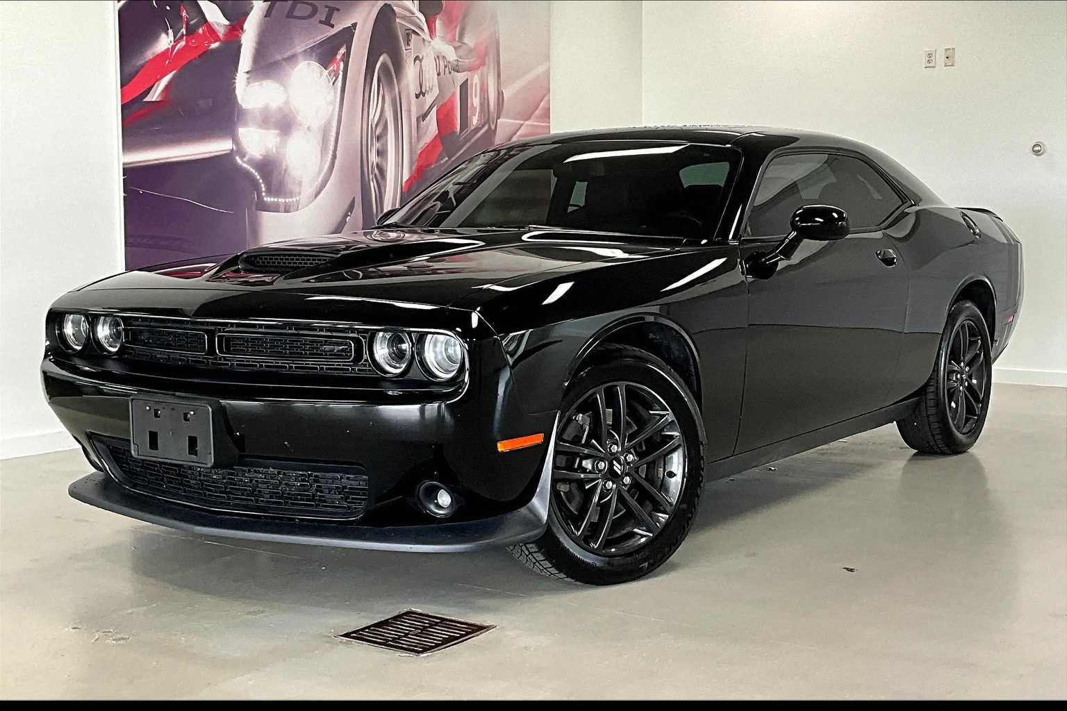 Thumbnail: 2019 Dodge Challenger - 1