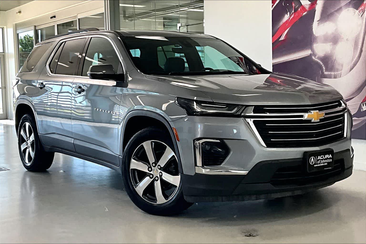 Thumbnail: 2023 Chevrolet Traverse - 20