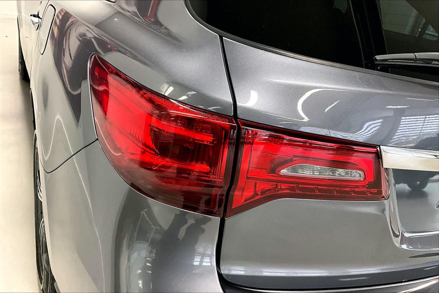 Thumbnail: 2017 Acura MDX - 30