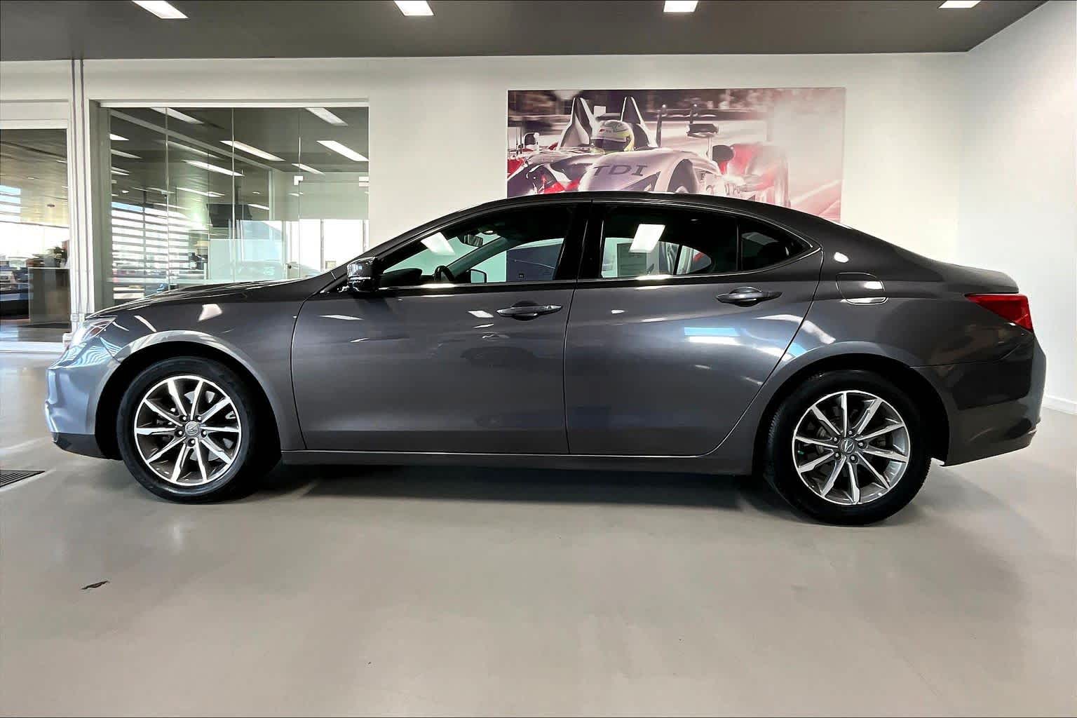 Thumbnail: 2019 Acura TLX - 3