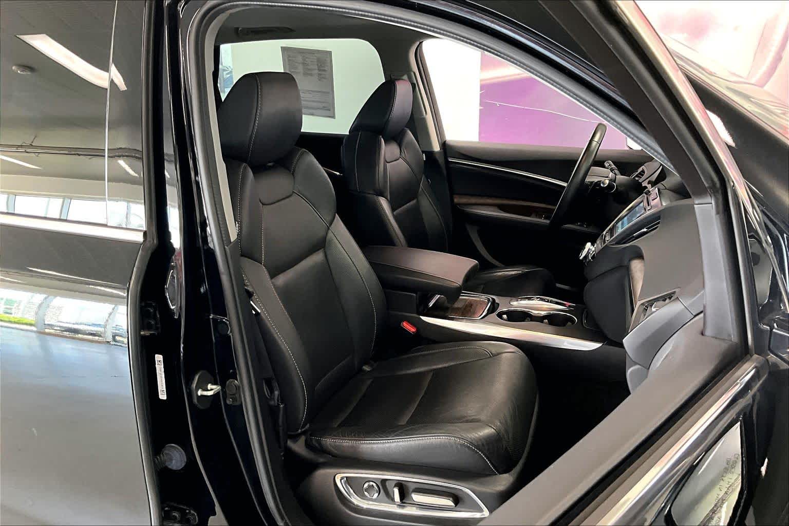 Thumbnail: 2019 Acura MDX - 11