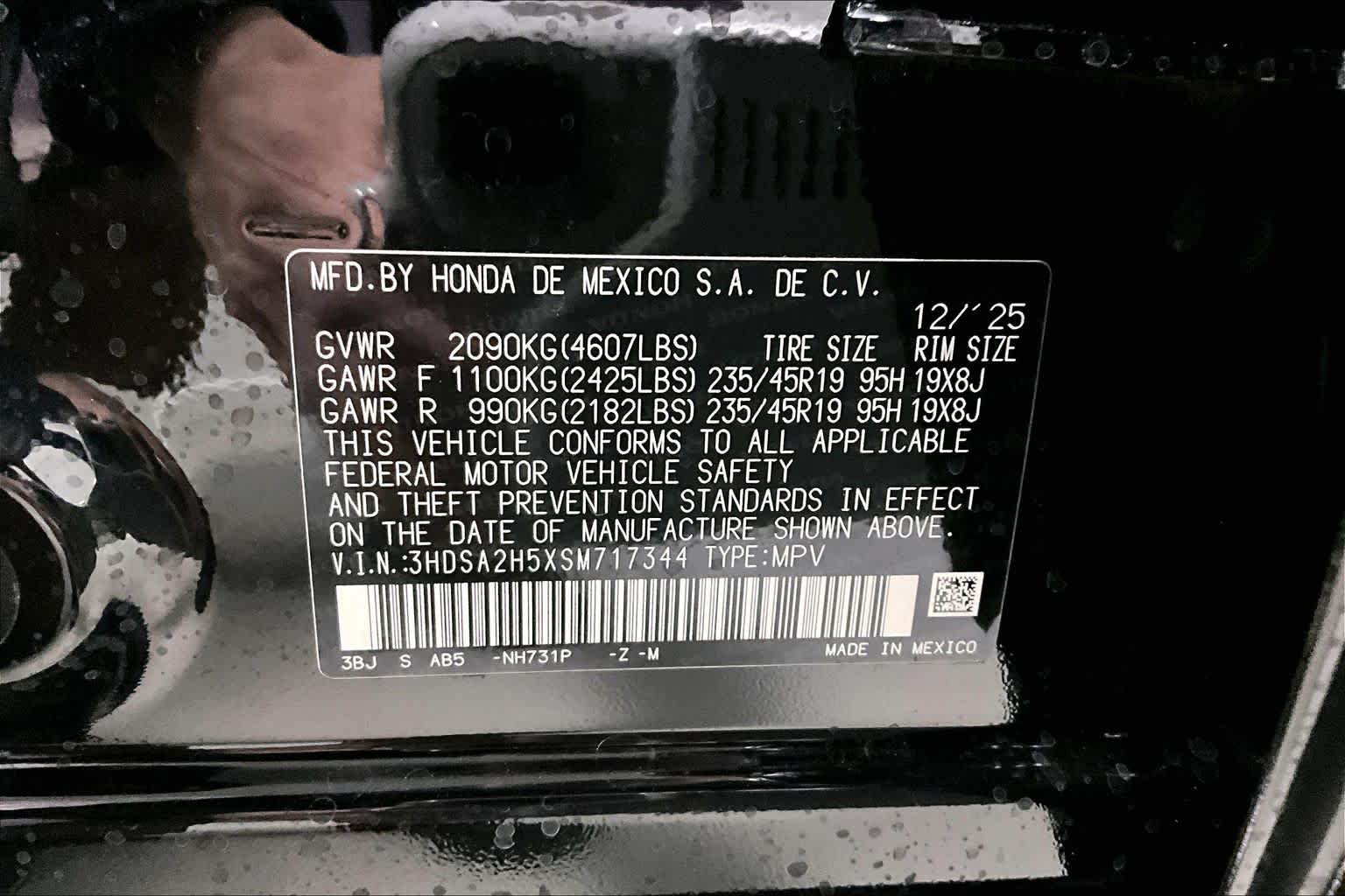 Thumbnail: 2025 Acura ADX - 21