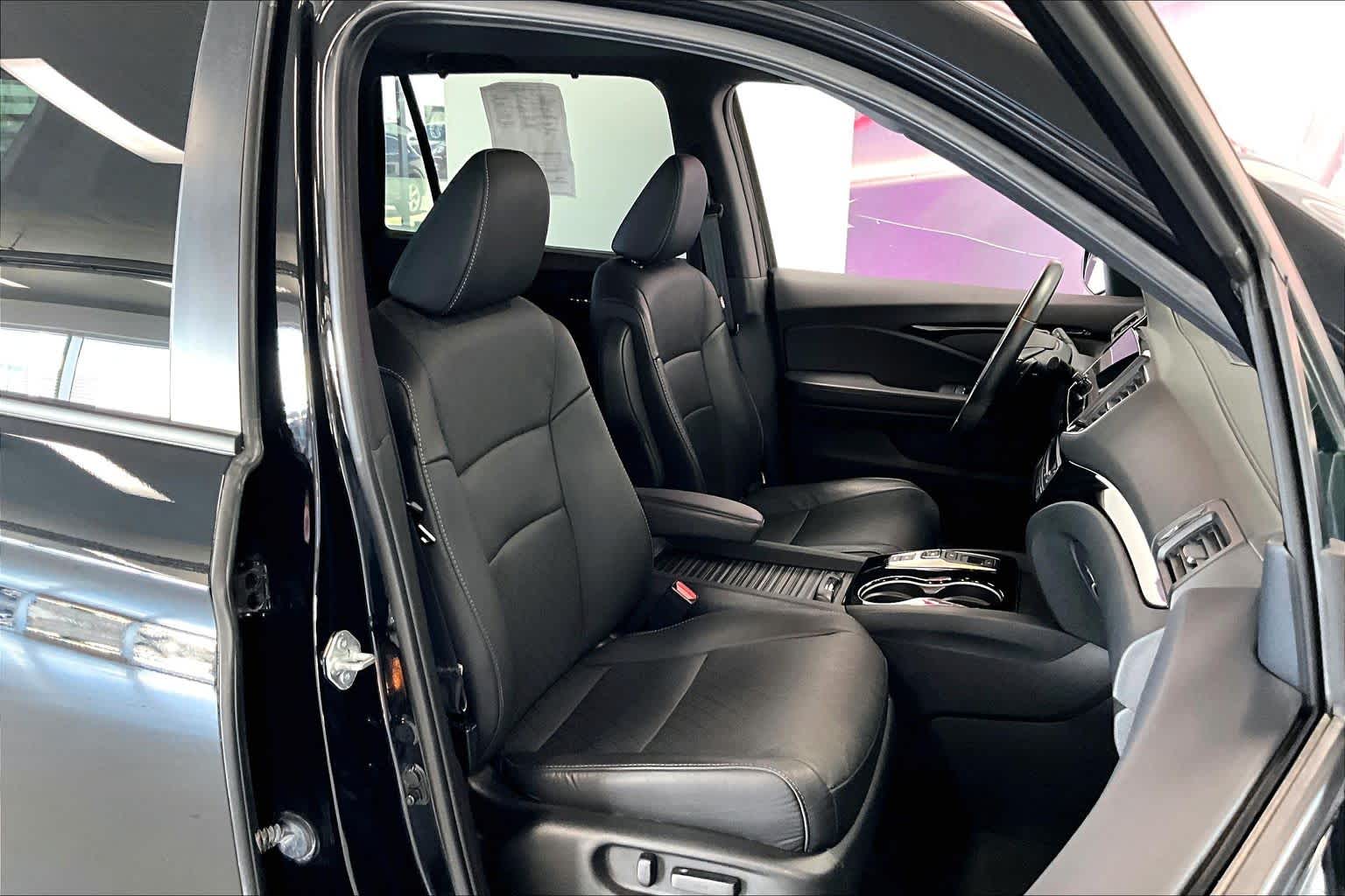 Thumbnail: 2021 Honda Passport - 11