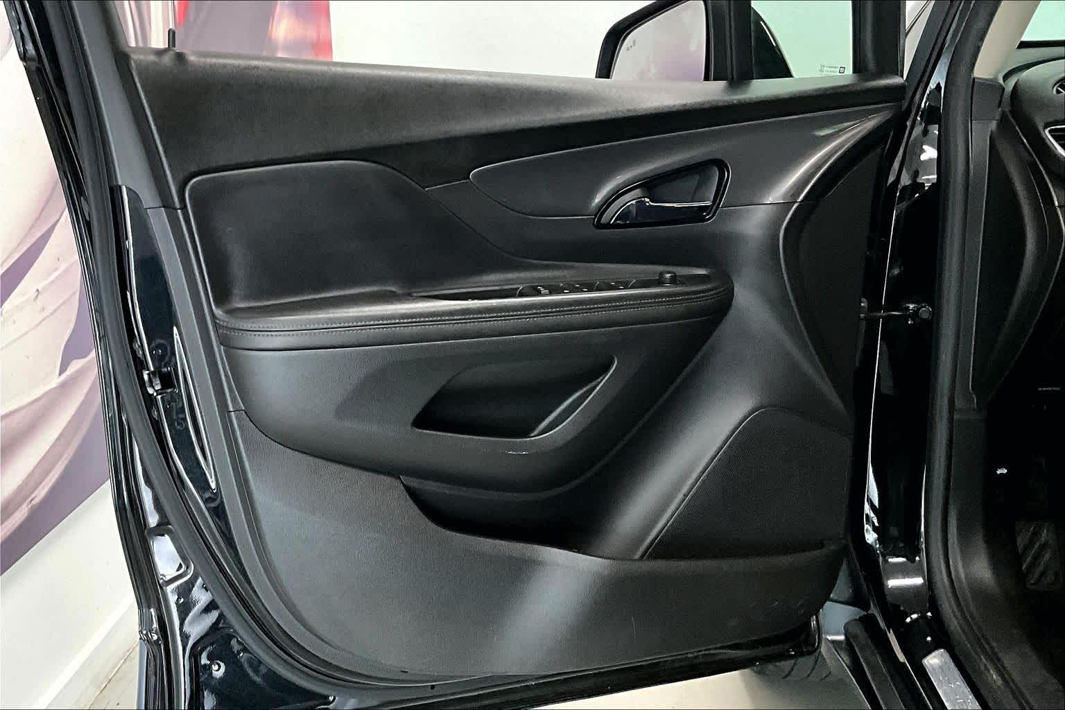 Thumbnail: 2019 Buick Encore - 24