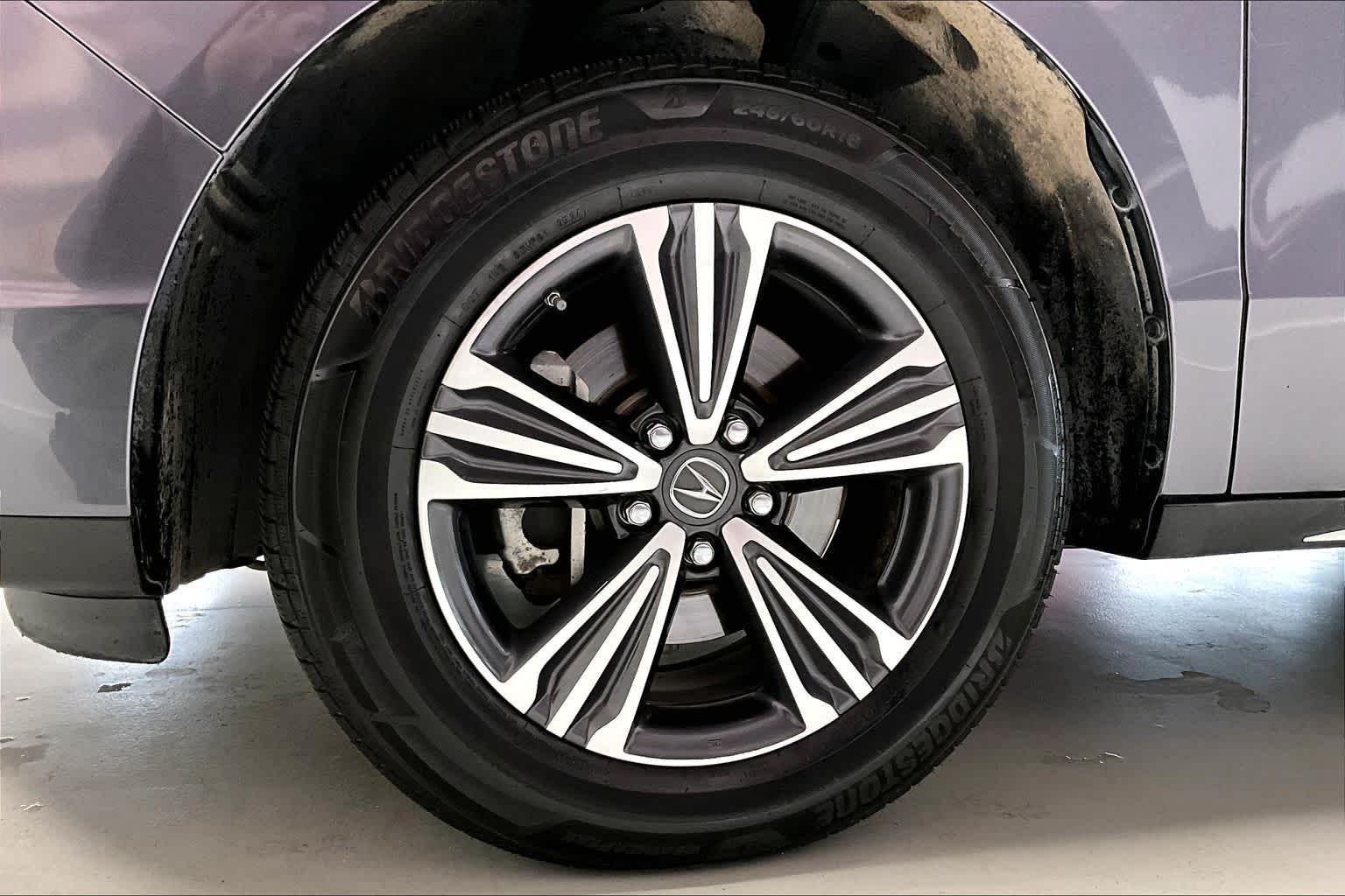 Thumbnail: 2017 Acura MDX - 8