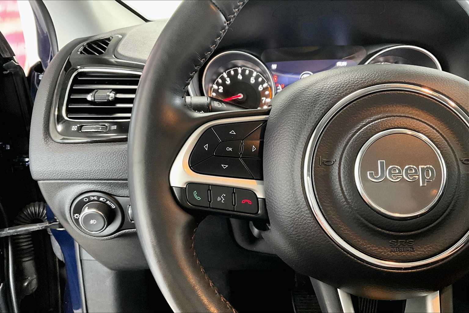 Thumbnail: 2019 Jeep Compass - 22