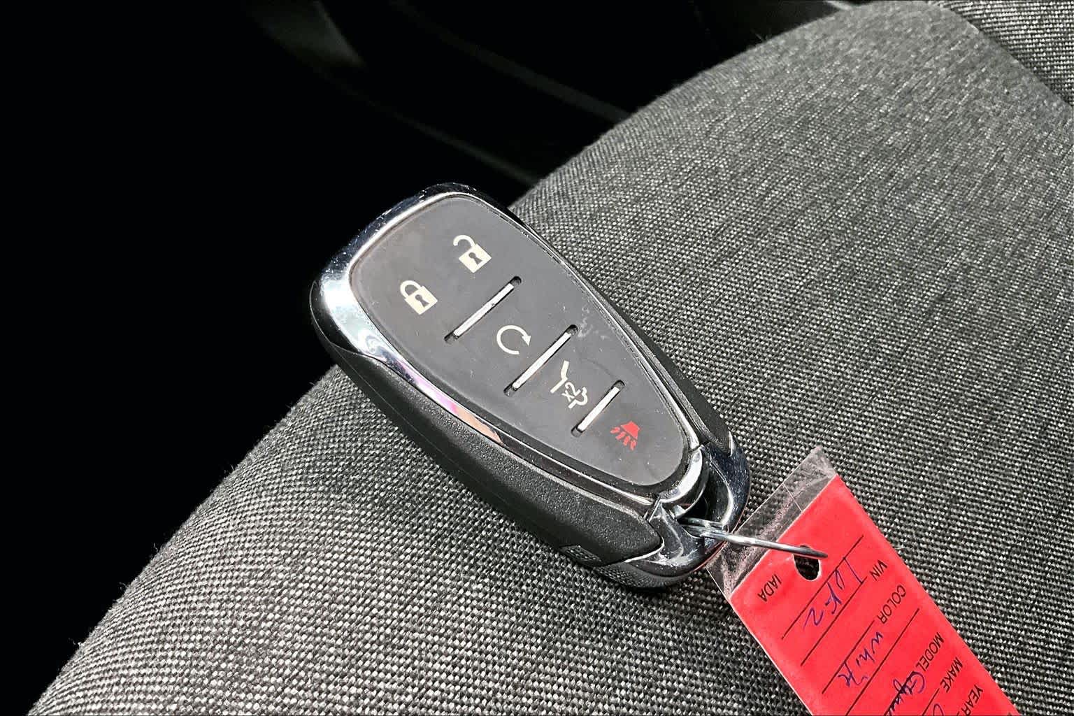 Thumbnail: 2023 Chevrolet Equinox - 17