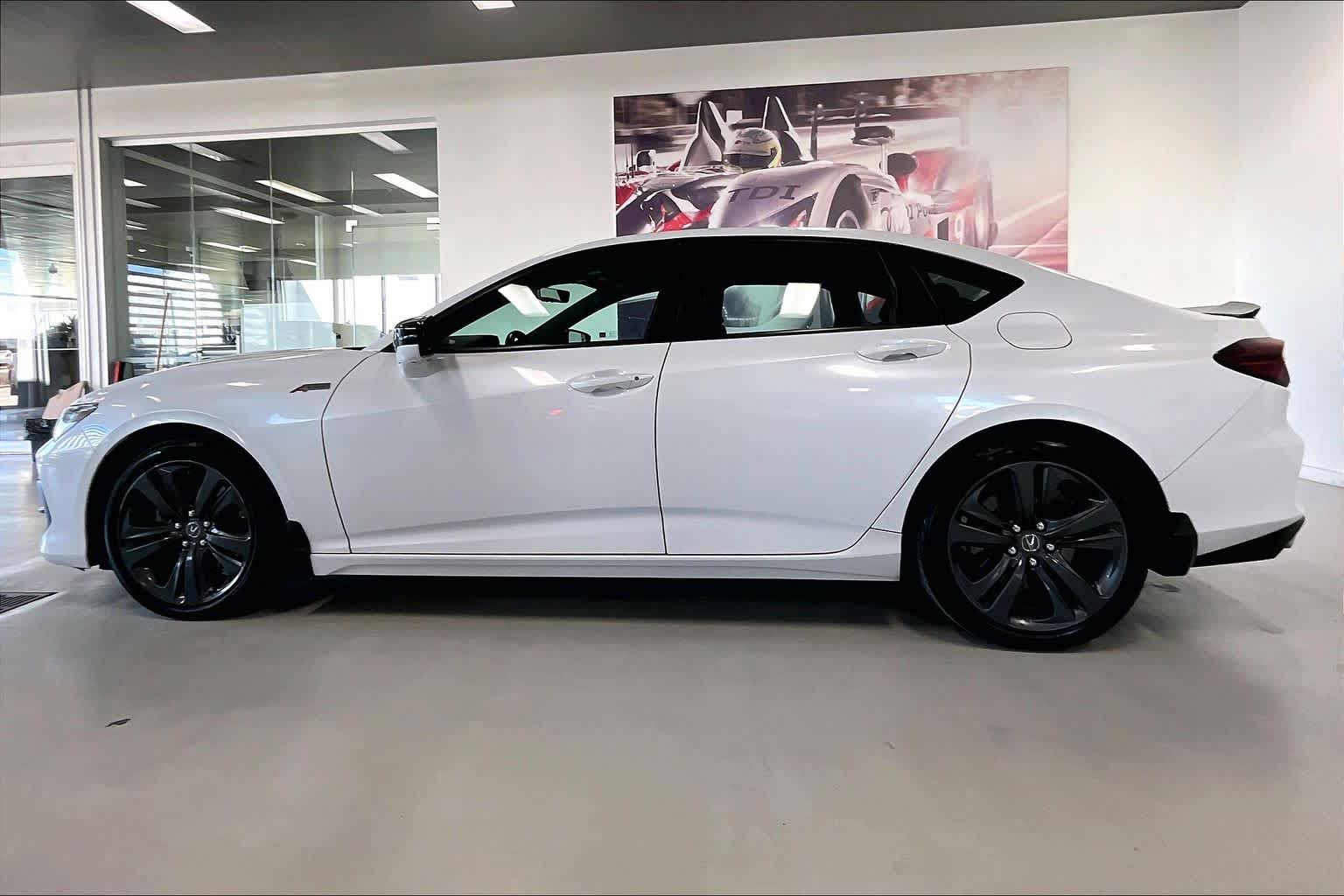 Thumbnail: 2023 Acura TLX - 3