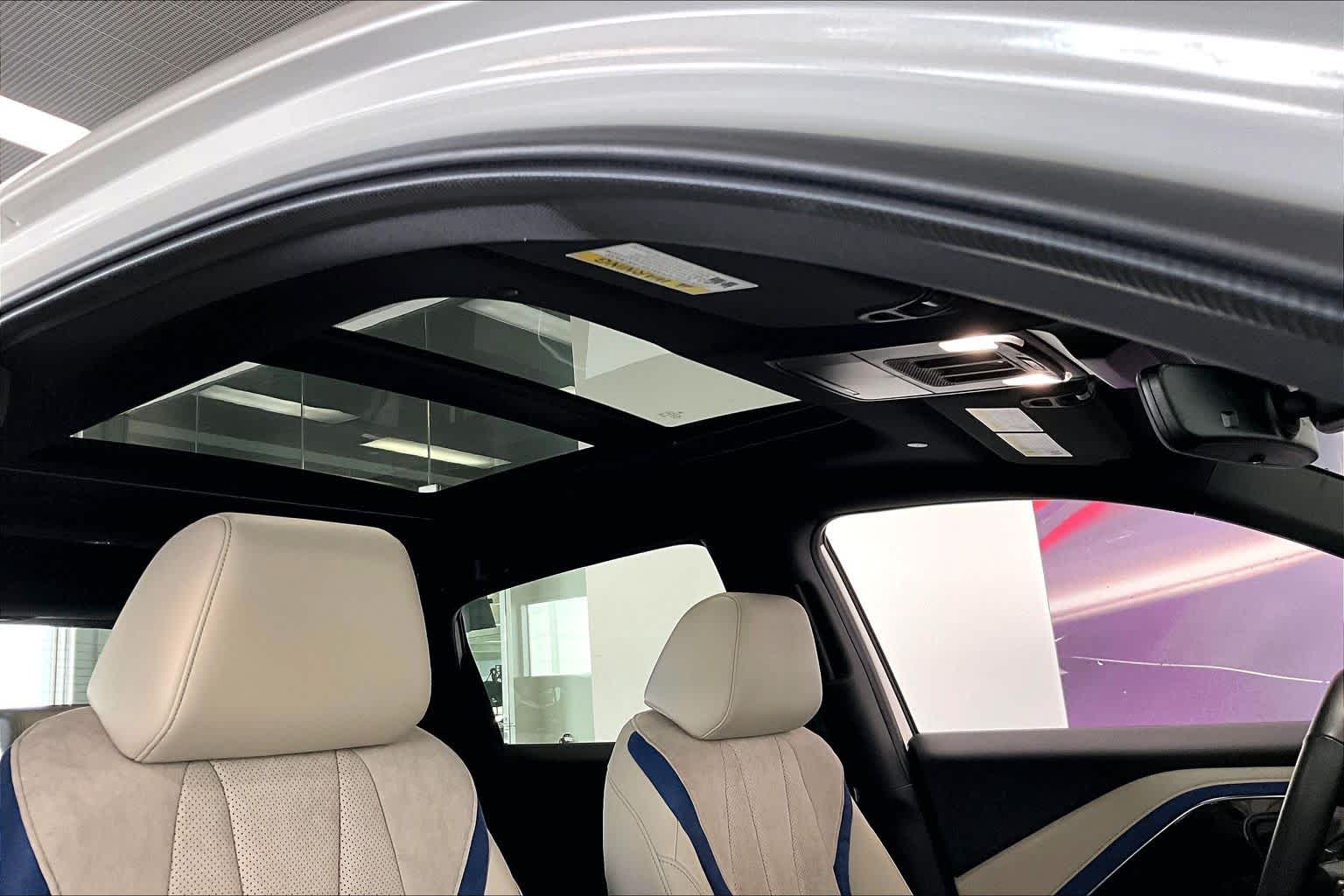 Thumbnail: 2025 Acura ADX - 28