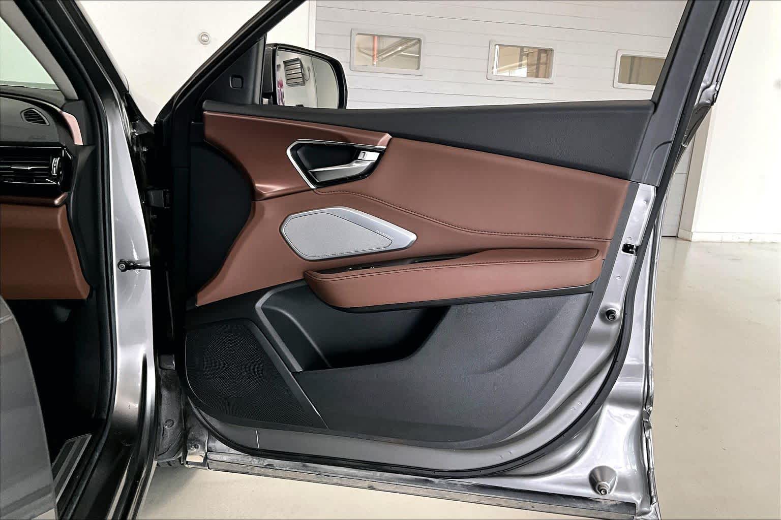 Thumbnail: 2024 Acura RDX - 25