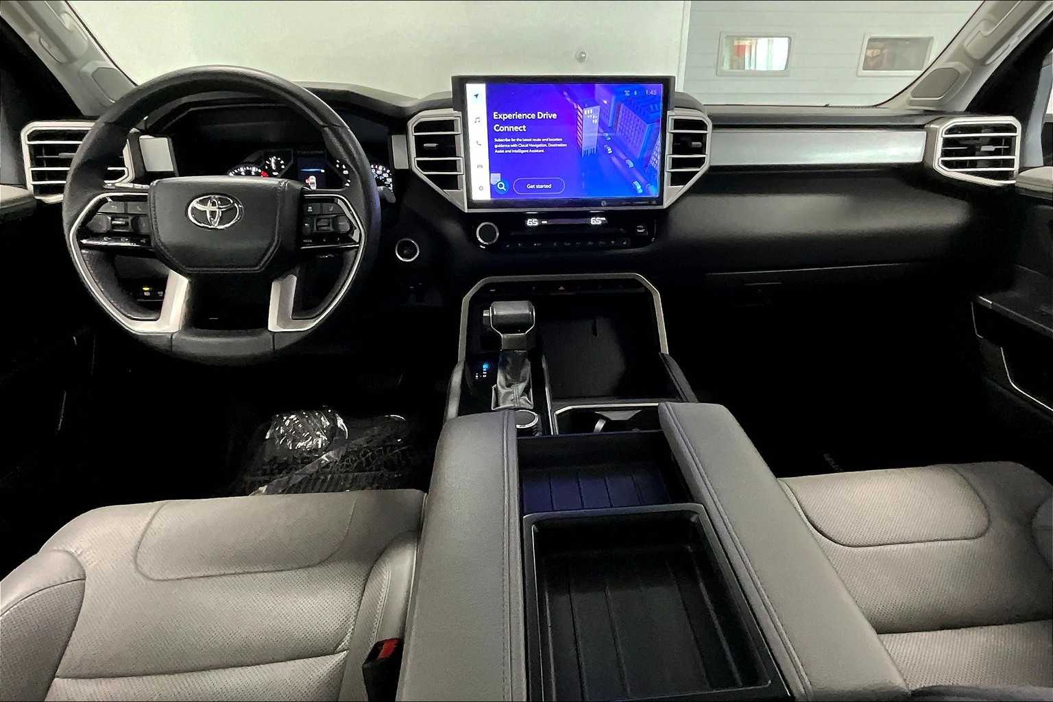 Thumbnail: 2023 Toyota Tundra - 8