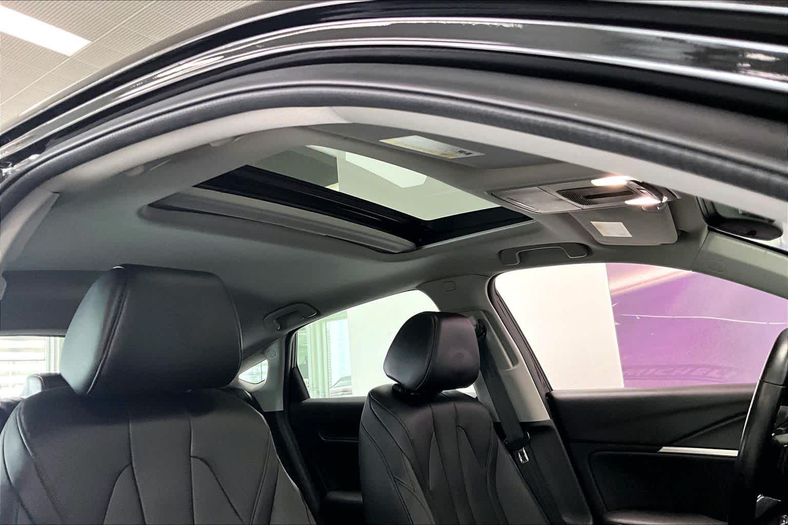 Thumbnail: 2024 Acura Integra - 27