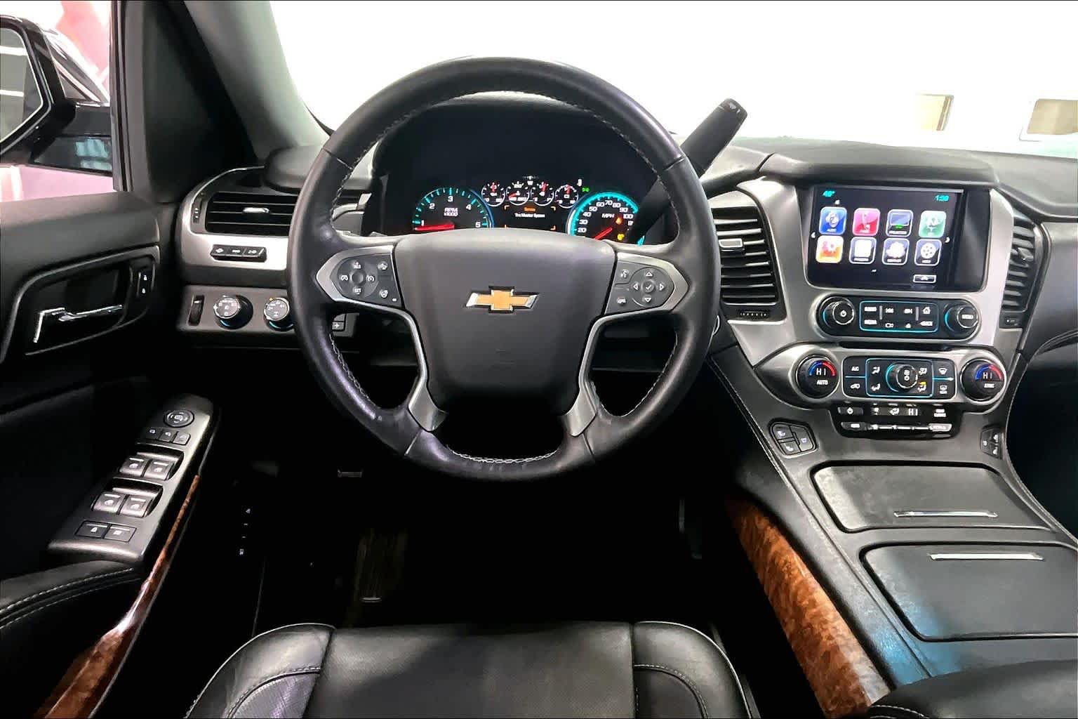 Thumbnail: 2016 Chevrolet Tahoe - 12