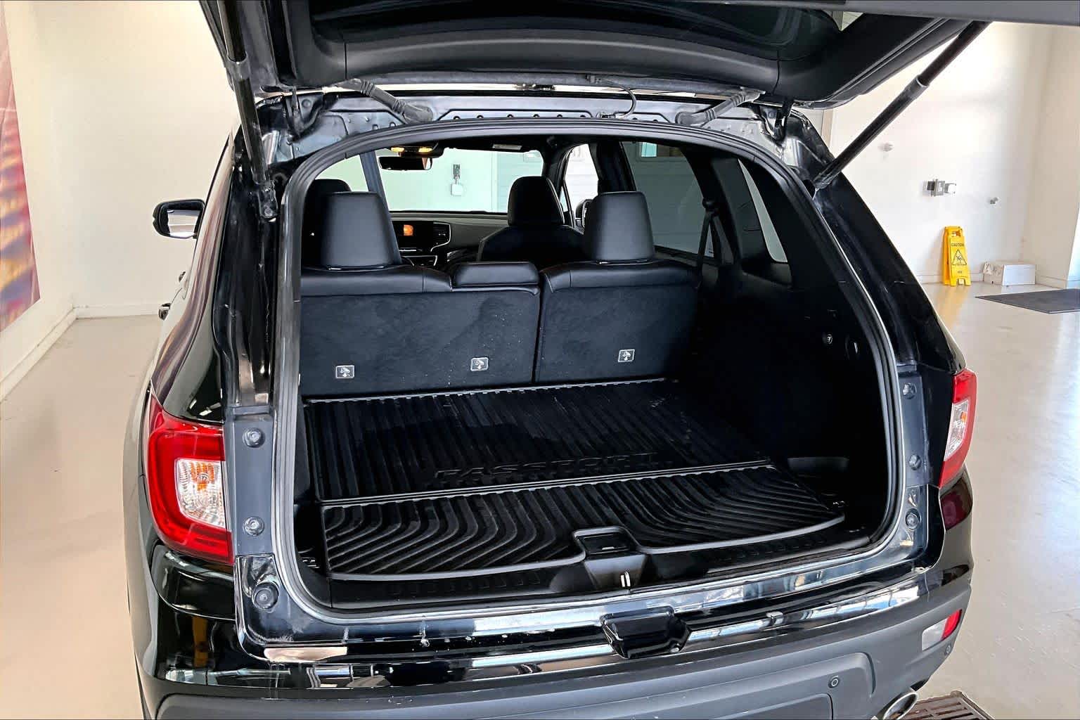 Thumbnail: 2021 Honda Passport - 16