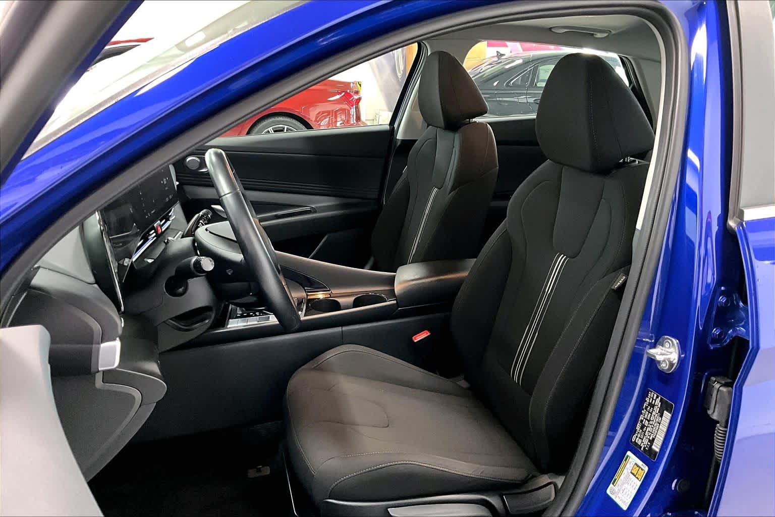 Thumbnail: 2024 Hyundai Elantra - 9