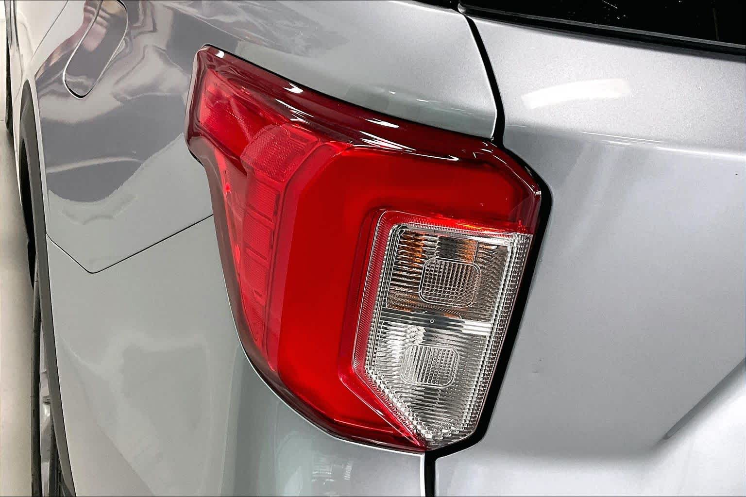 Thumbnail: 2023 Ford Explorer - 29