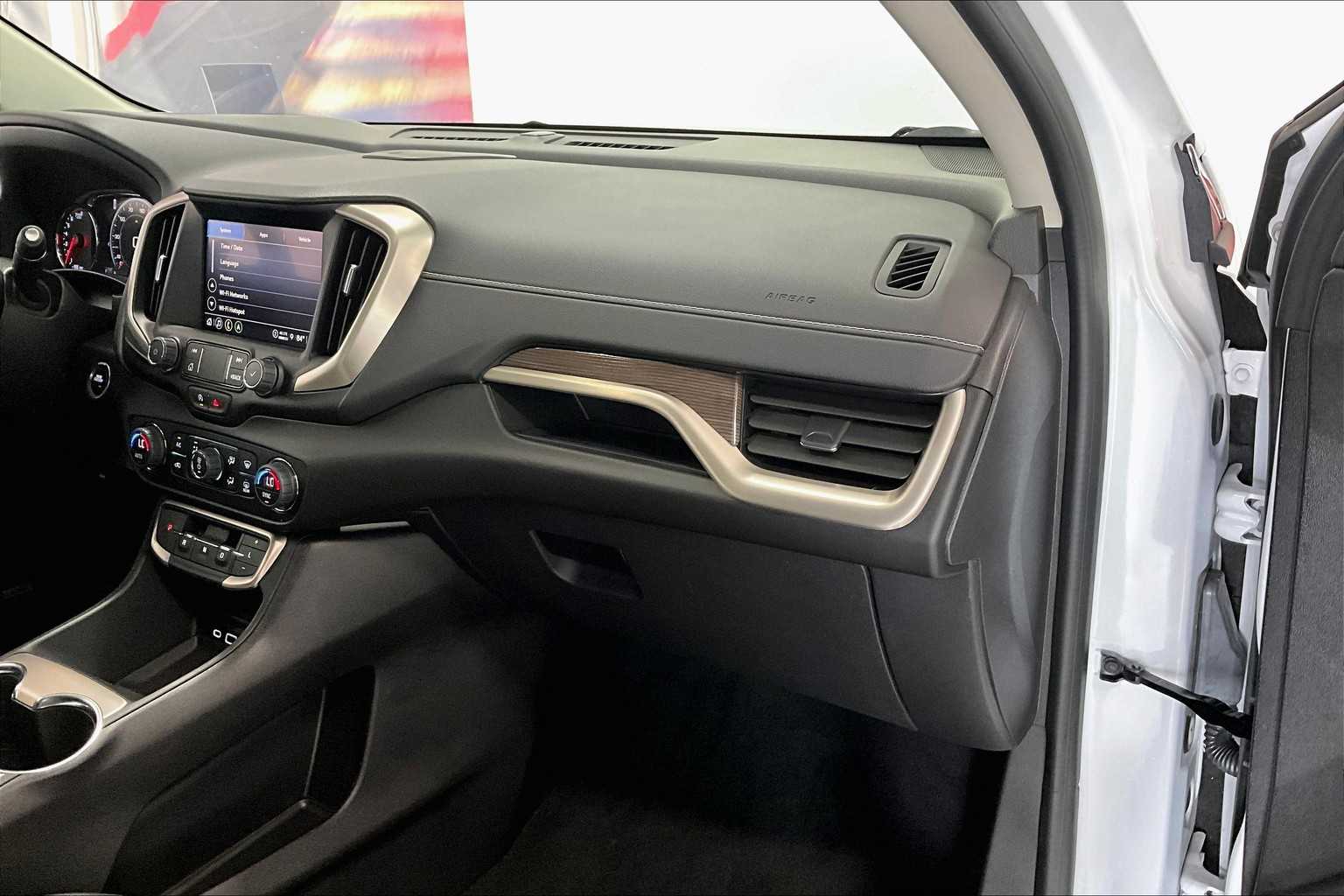 Thumbnail: 2024 GMC Terrain - 18