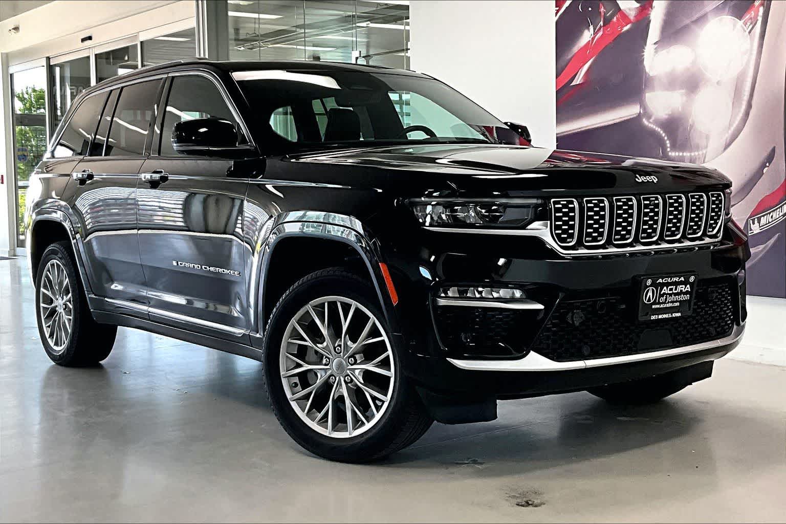 Thumbnail: 2022 Jeep Grand Cherokee - 19
