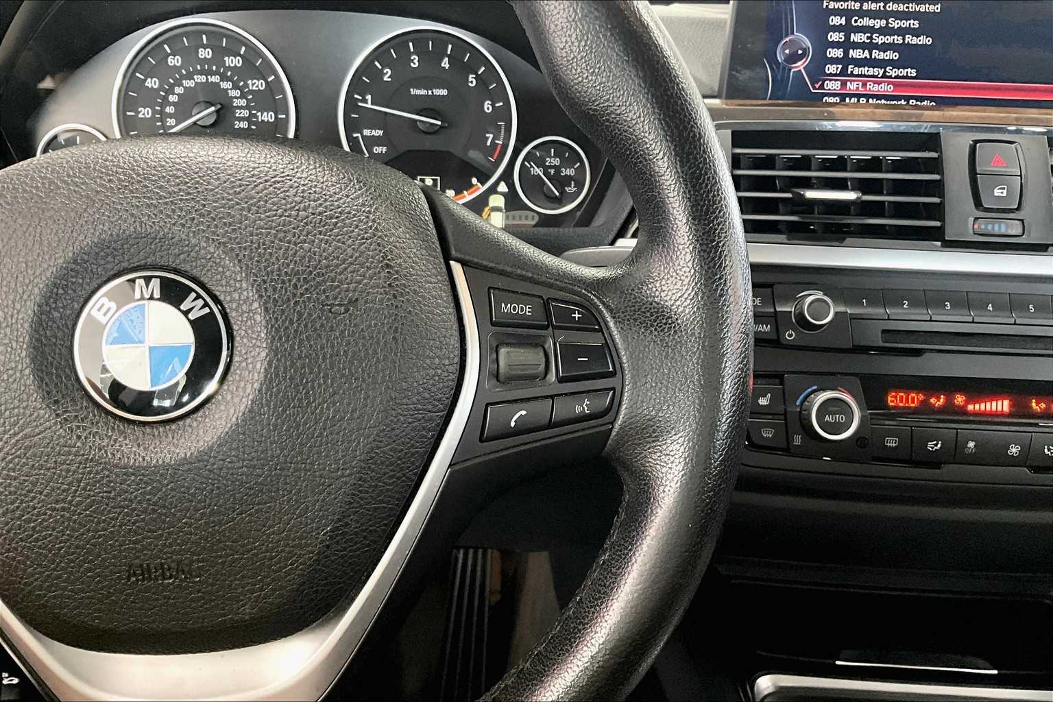 Thumbnail: 2015 BMW 3 Series - 21