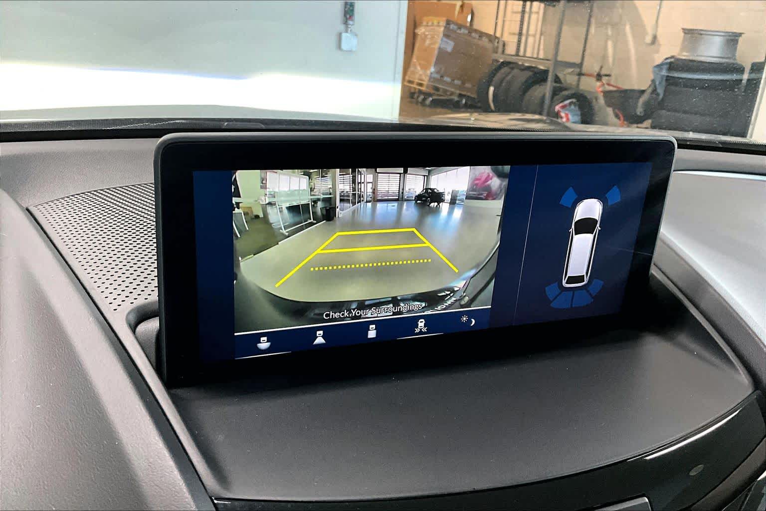 Thumbnail: 2022 Acura RDX - 22