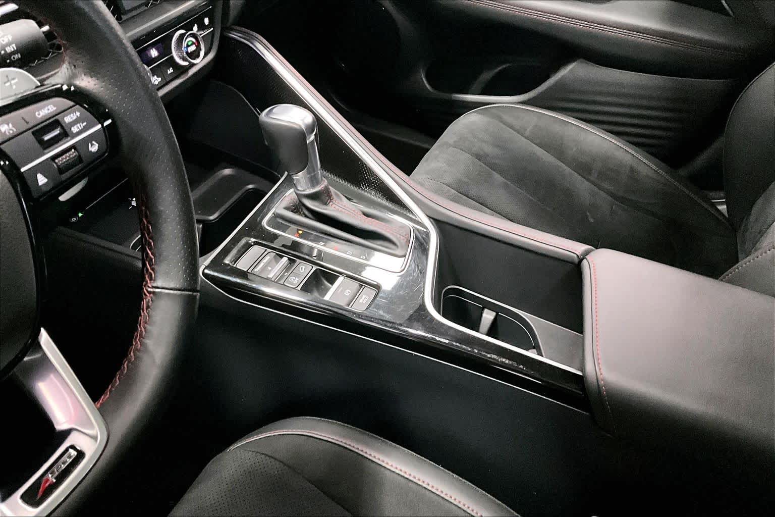 Thumbnail: 2025 Acura ADX - 14