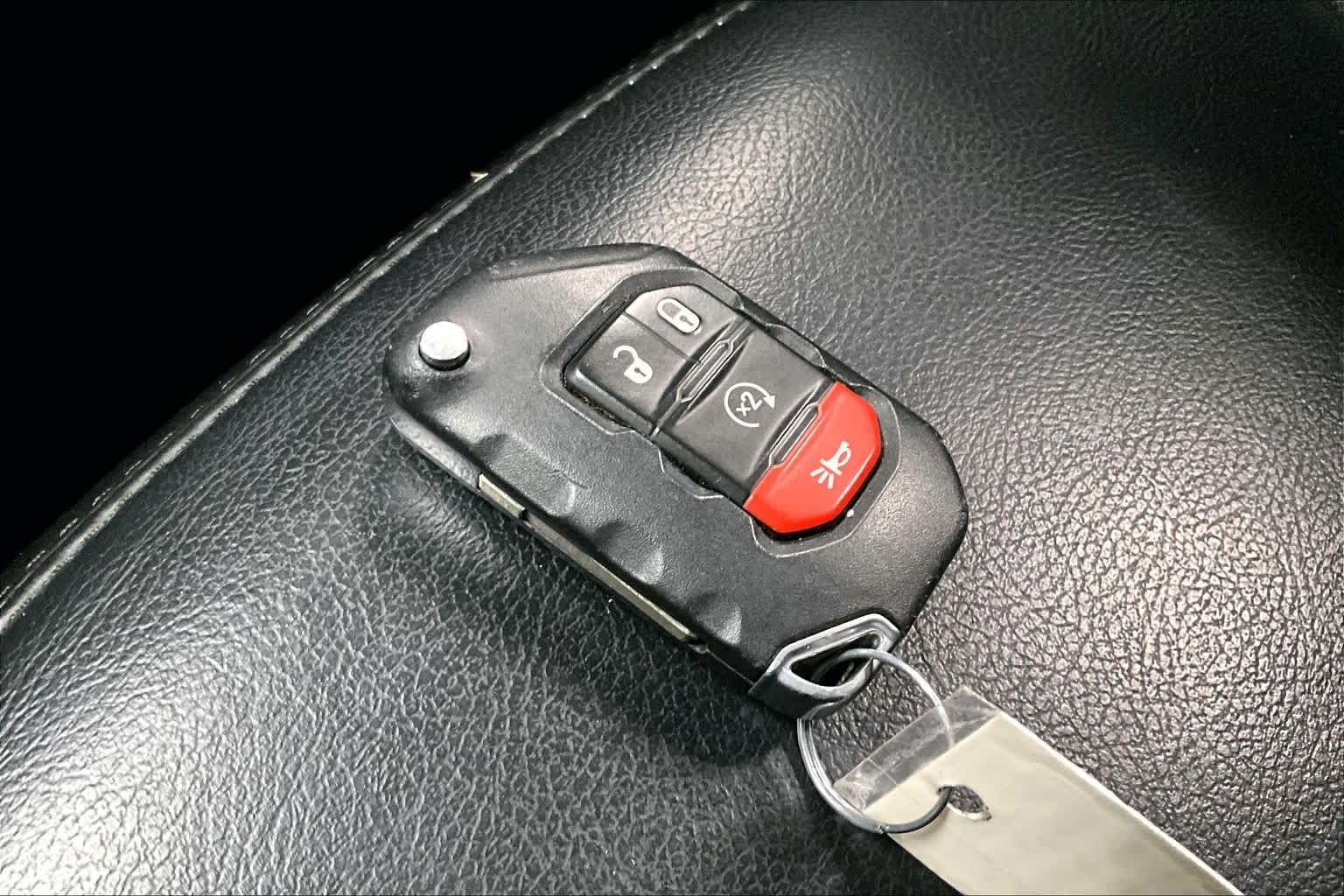 Thumbnail: 2020 Jeep Wrangler - 18