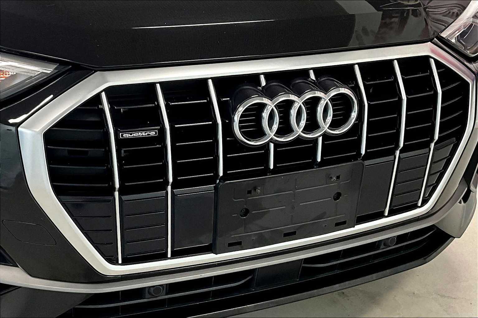 Thumbnail: 2020 Audi Q3 - 29