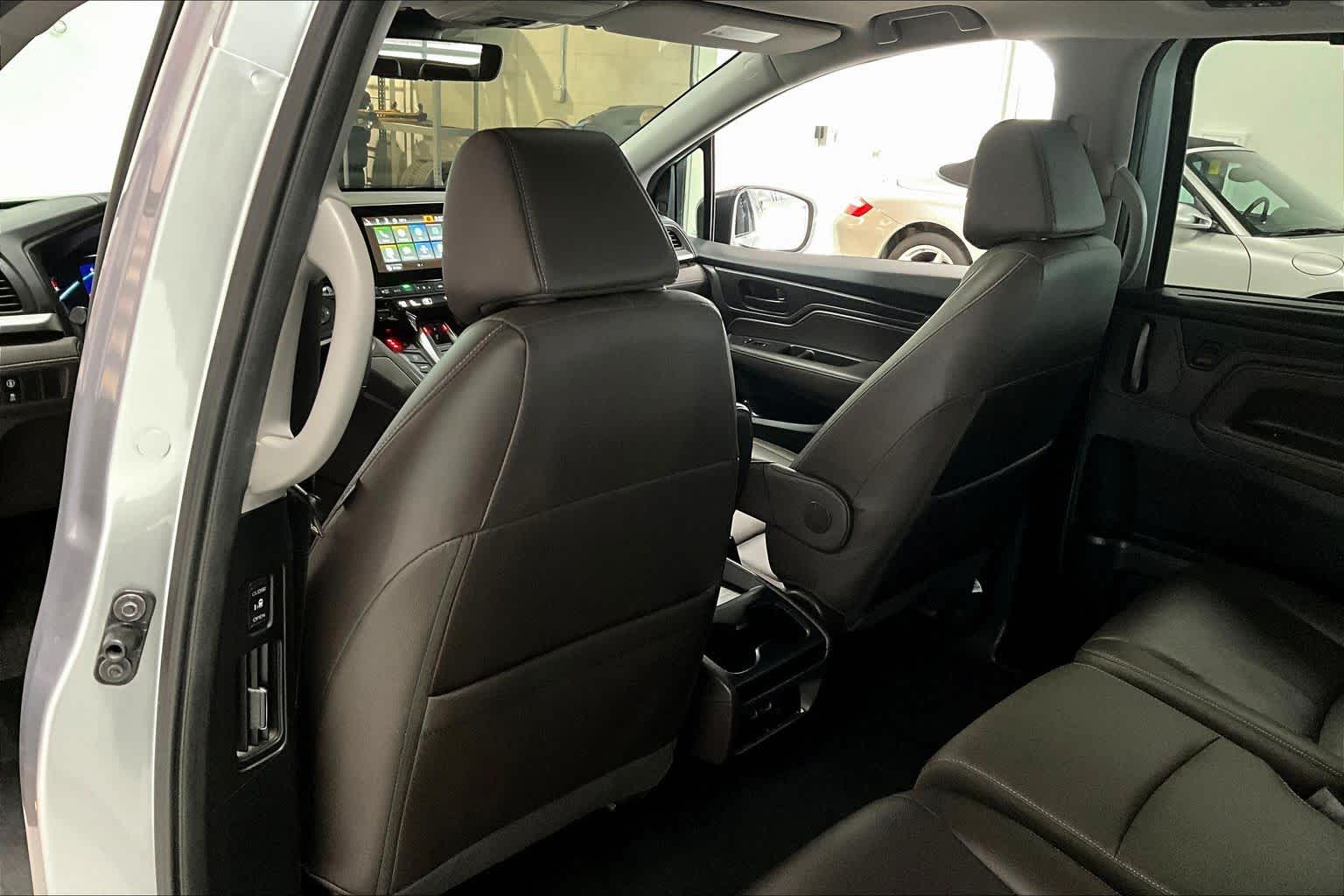 Thumbnail: 2023 Honda Odyssey - 11