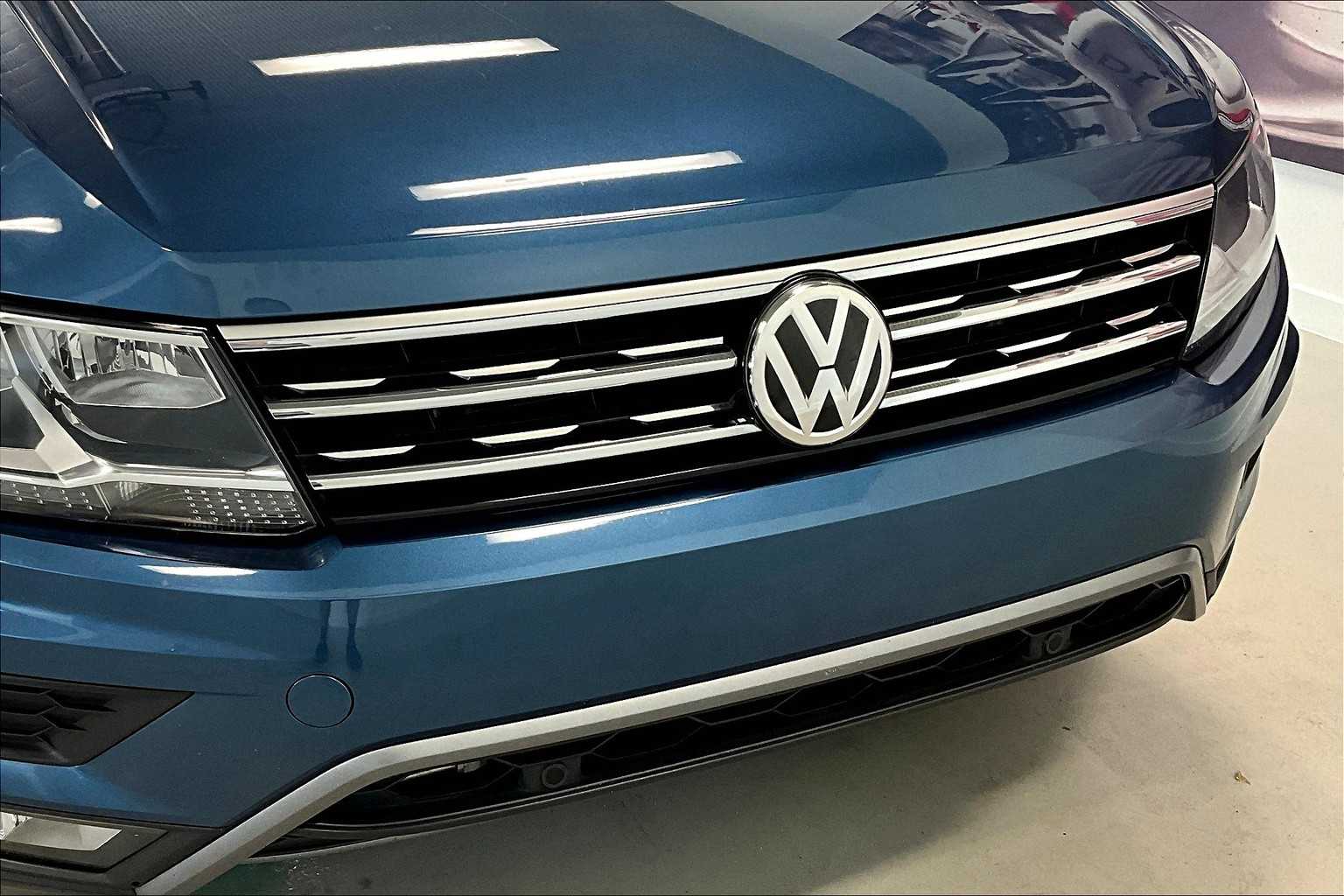 Thumbnail: 2019 Volkswagen Tiguan - 28