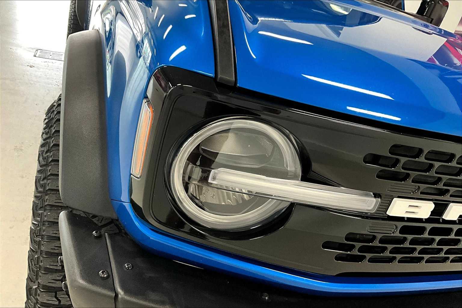 Thumbnail: 2021 Ford Bronco - 29